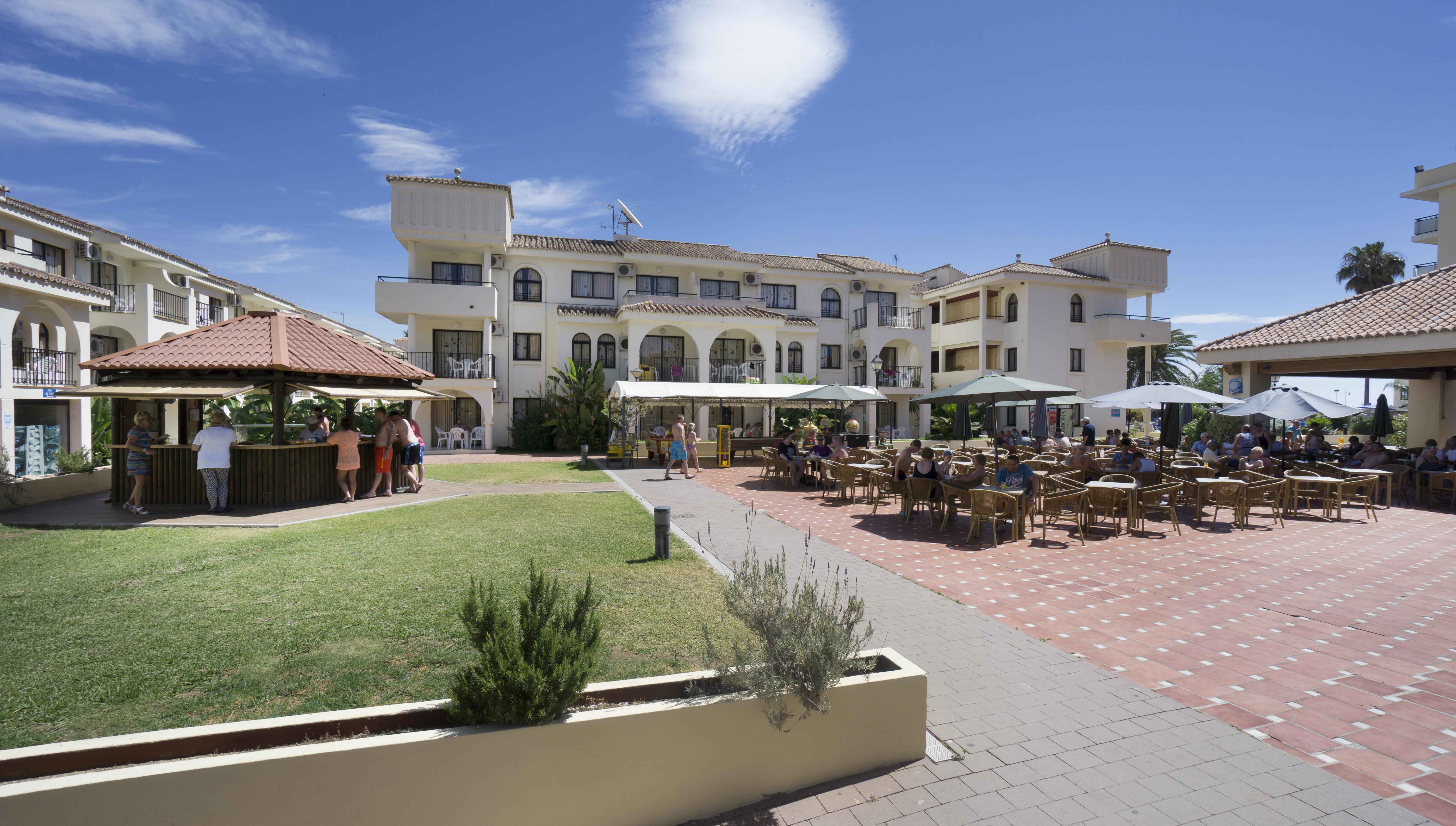 Hotel Puente Real Torremolinos Exterior foto