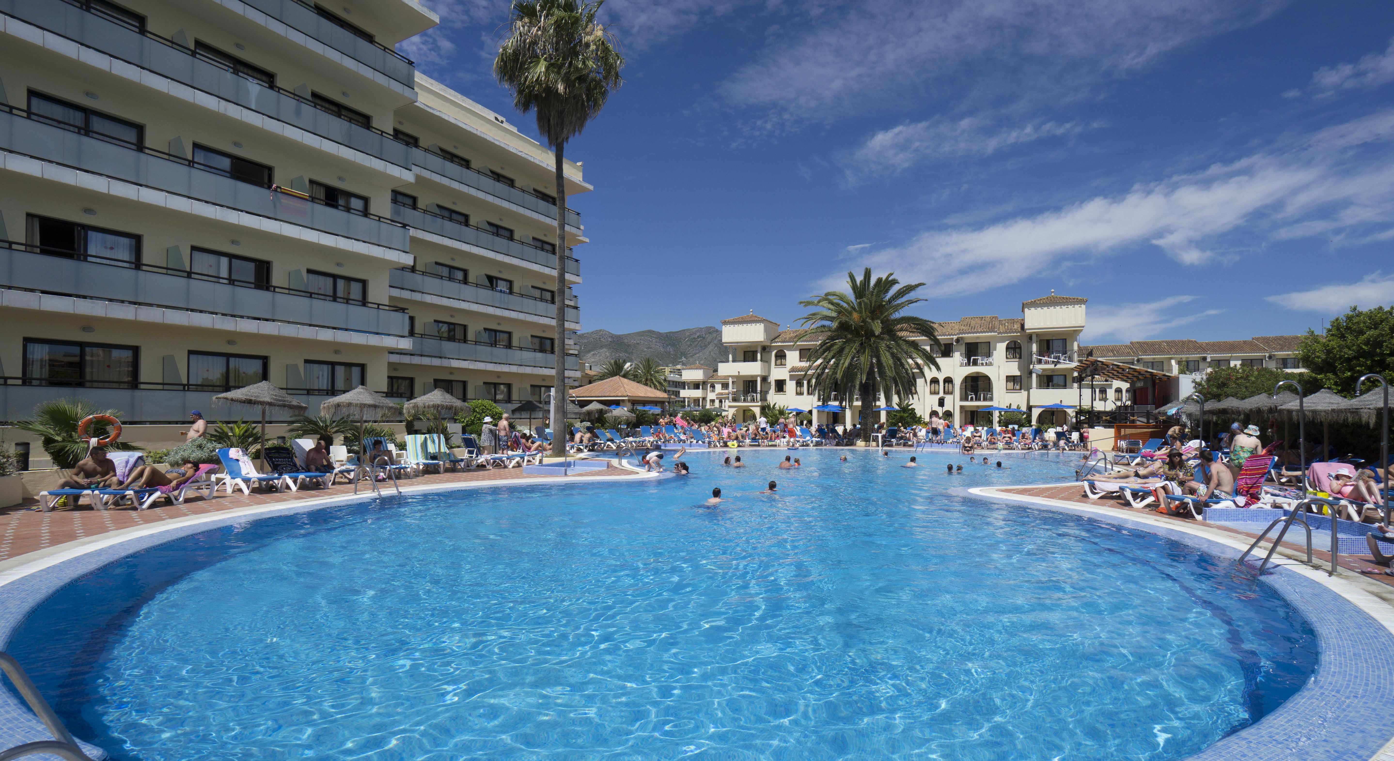 Hotel Puente Real Torremolinos Exterior foto